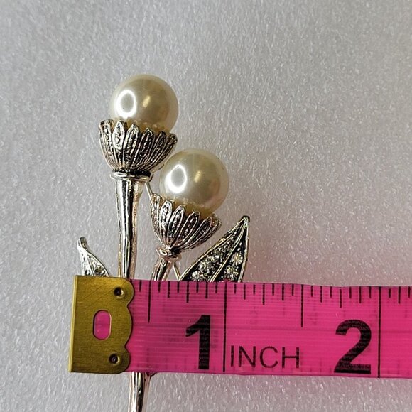 Faux Pearl Flower Bud Brooch Pin - Picture 7 of 11